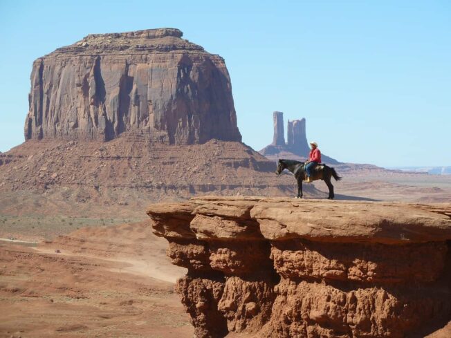 Reiter auf dem Monument Valley monument valley reiter